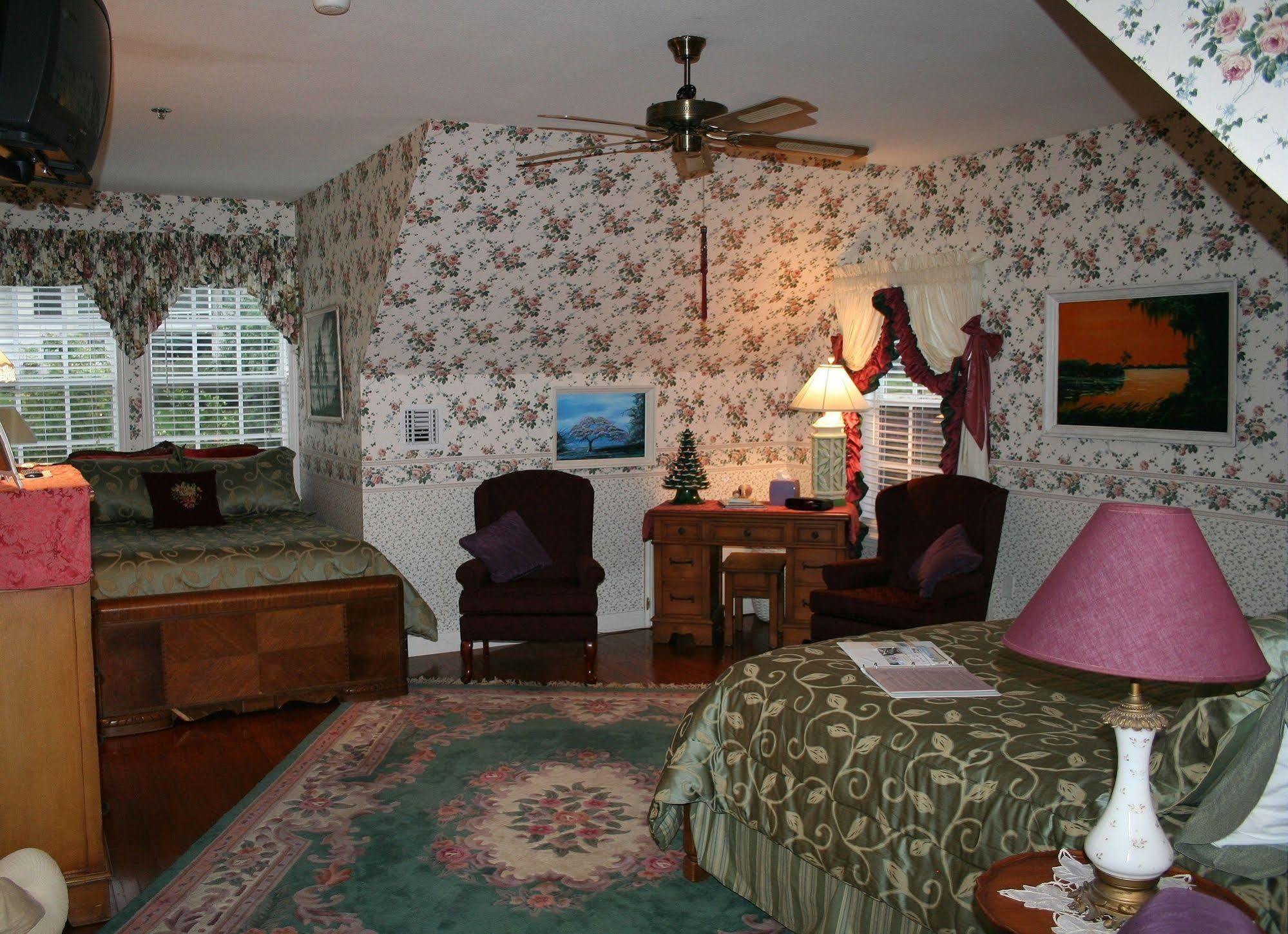 مونت دورا Heron Cay Lakeview Bed & Breakfast المظهر الخارجي الصورة